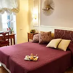 Domus Cavour Guest House